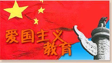 双人跨栏赛跑